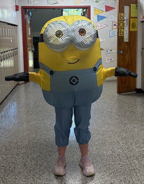 Many Many Minions At Page